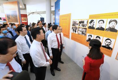 Khai mạc Trưng bày chuyên đề “Việt Nam – Độc lập, tự cường”