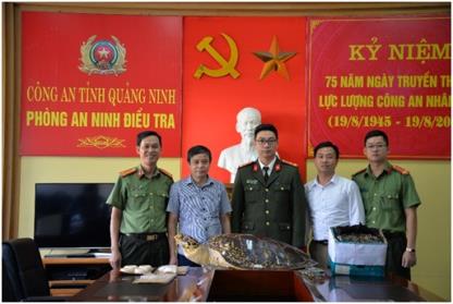 Tiếp nhận hiện vật từ Cơ quan An ninh điều tra – Công an tỉnh Quảng Ninh